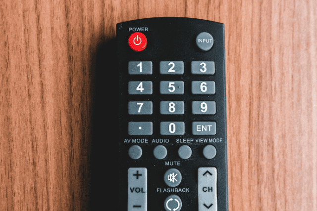 テレビのリモコン