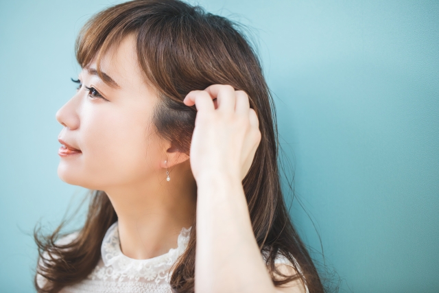 難聴が片耳だけに起こったら｜原因と「困る場面」への対処法
